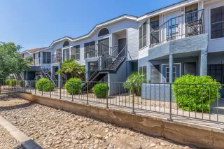 Photo #1: 6697430 Listing