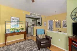 Photo #3: 6697504 Listing