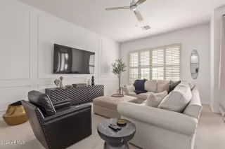 Photo #6: 6697691 Listing