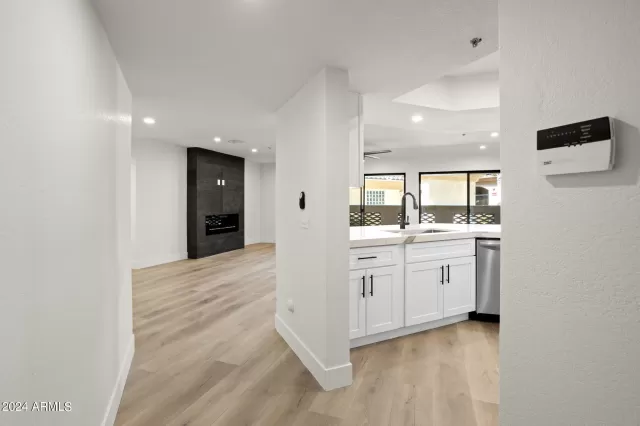 MLS: 6697747 Condo For Sale