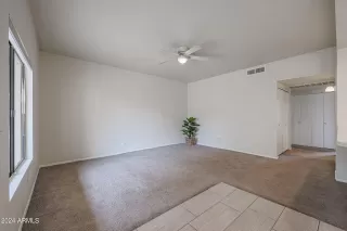 Photo #4: 6697762 Listing