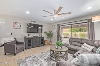 Photo #2: 6697817 Listing