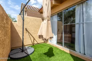 Photo #2: 6697973 Listing