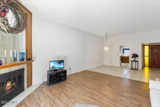 Photo #3: 6698431 Listing 