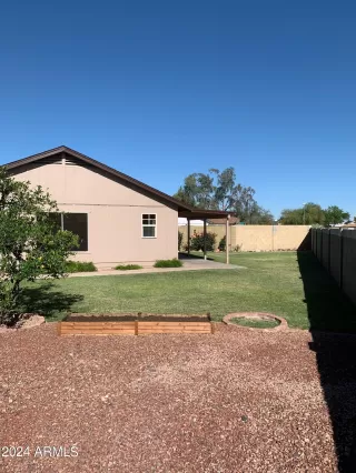 Photo #3: 6698520 Listing