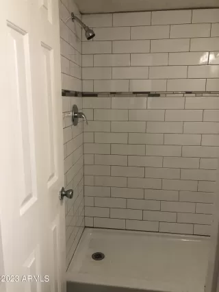 Photo #4: 6698651 Listing 