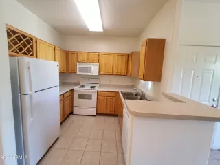 Photo #1: 6698685 Listing