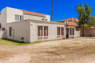Photo #1: 6698700 Listing 