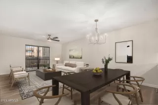 Photo #2: 6698707 Listing