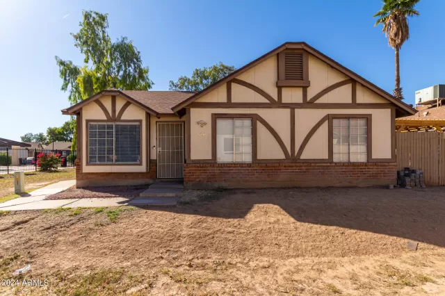 MLS: 6698786 Condo For Sale