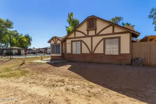 Photo #2: 6698786 Listing