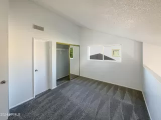 Photo #4: 6698838 Listing