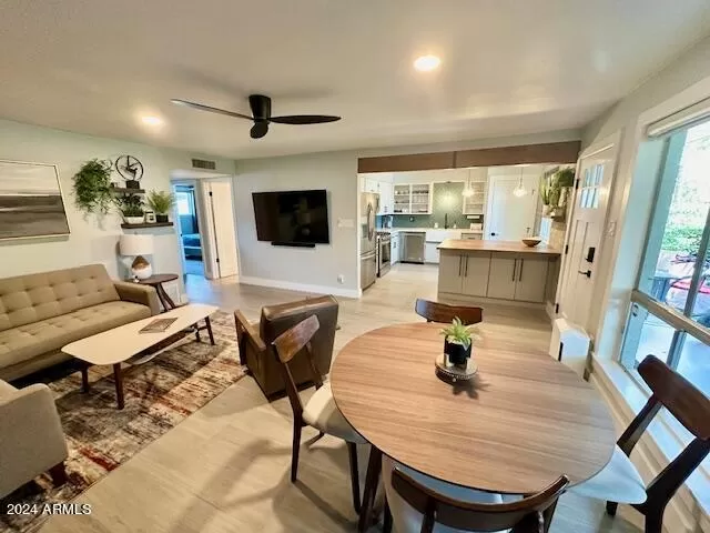 MLS: 6698842 Condo For Sale