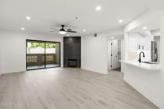 Photo #3: 6698890 Listing 