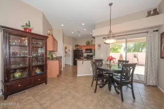 Photo #4: 6698990 Listing