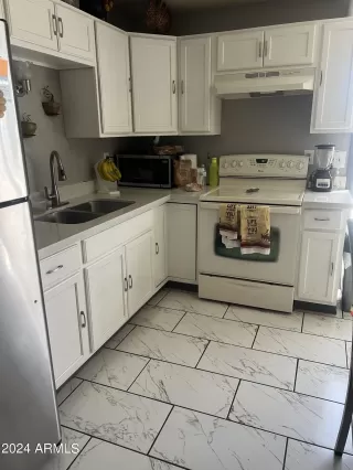 Photo #2: 6699038 Listing 