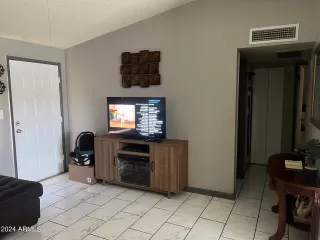 Photo #4: 6699038 Listing 