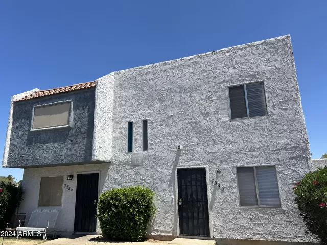 MLS: 6699047 Condo For Sale