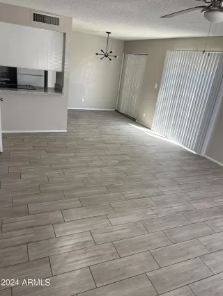 Photo #2: 6699047 Listing 