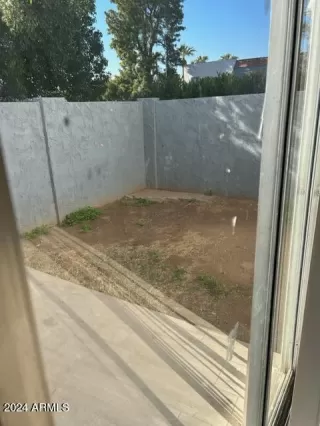 Photo #6: 6699047 Listing 