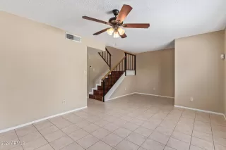 Photo #5: 6699063 Listing 