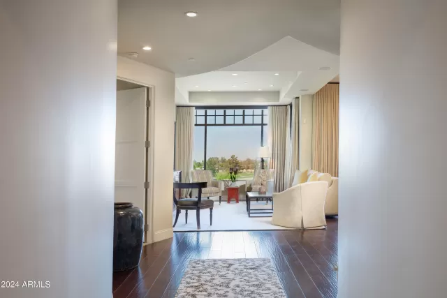 MLS: 6699323 Condo For Sale