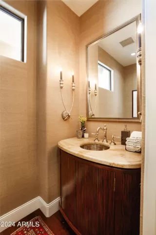 Photo #6: 6699323 Listing 