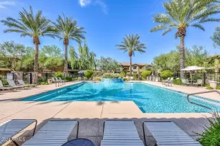 Photo #2: 6699505 Listing