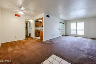 Photo #4: 6699524 Listing