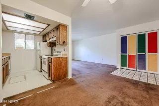 Photo #6: 6699524 Listing