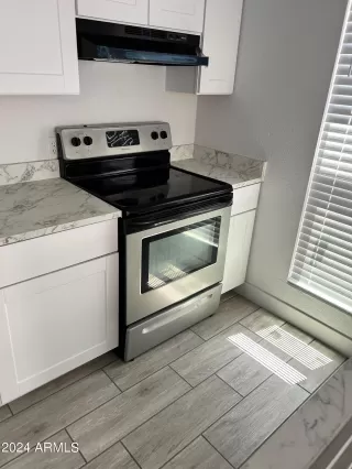 Photo #3: 6699532 Listing