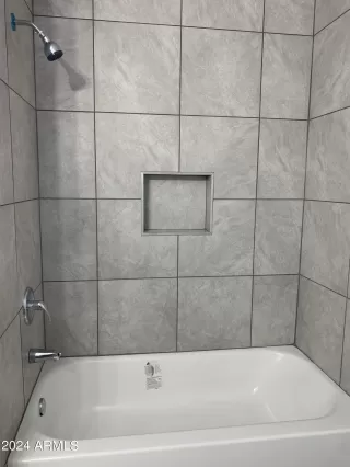 Photo #4: 6699532 Listing