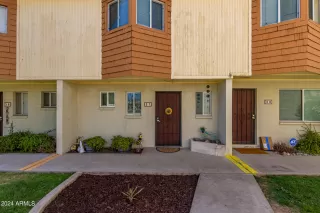 Photo #1: 6699557 Listing 