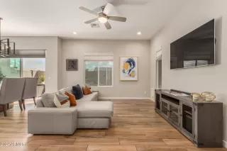 Photo #1: 6699605 Listing 