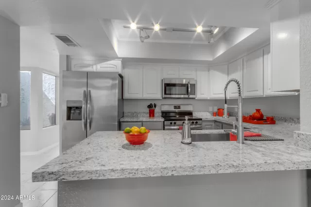 MLS: 6699900 Condo For Sale