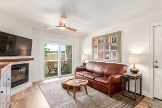 Photo #3: 6700048 Listing