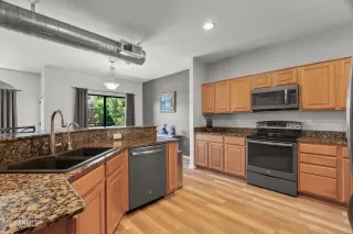 Photo #3: 6700210 Listing 