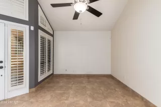 Photo #5: 6700290 Listing