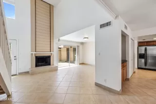 Photo #3: 6700302 Listing