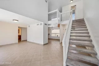 Photo #4: 6700302 Listing