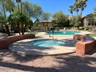 Photo #3: 6700370 Listing