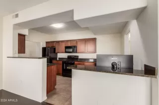 Photo #3: 6700404 Listing 