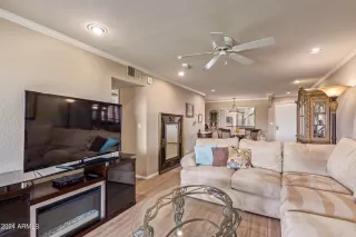 Photo #1: 6700457 Listing 