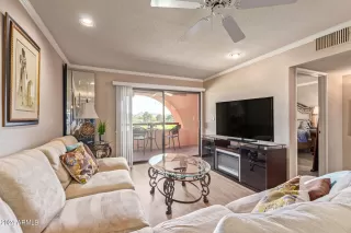 Photo #2: 6700457 Listing 