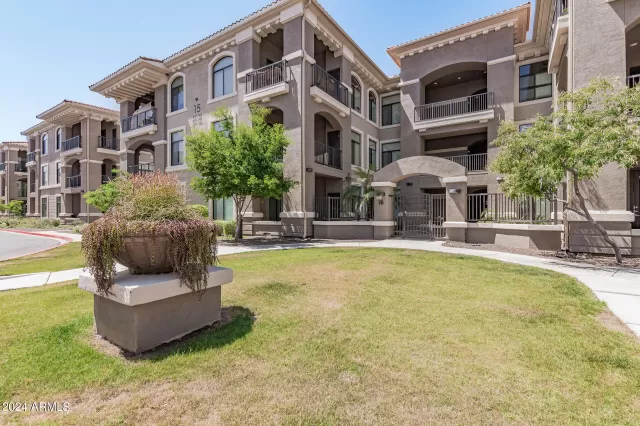 MLS: 6700706 Condo For Sale