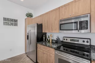 Photo #4: 6700706 Listing