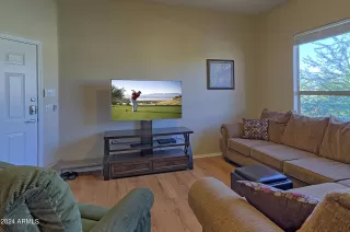 Photo #3: 6700824 Listing 