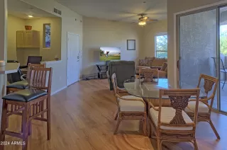 Photo #5: 6700824 Listing 