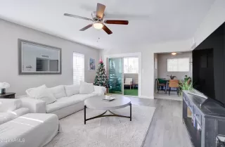 Photo #3: 6700875 Listing 