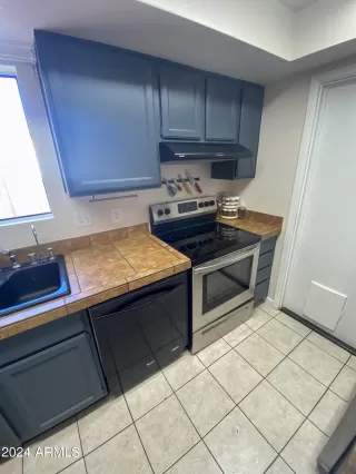 Photo #4: 6701031 Listing